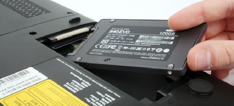 Avantajele unui laptop cu SSD